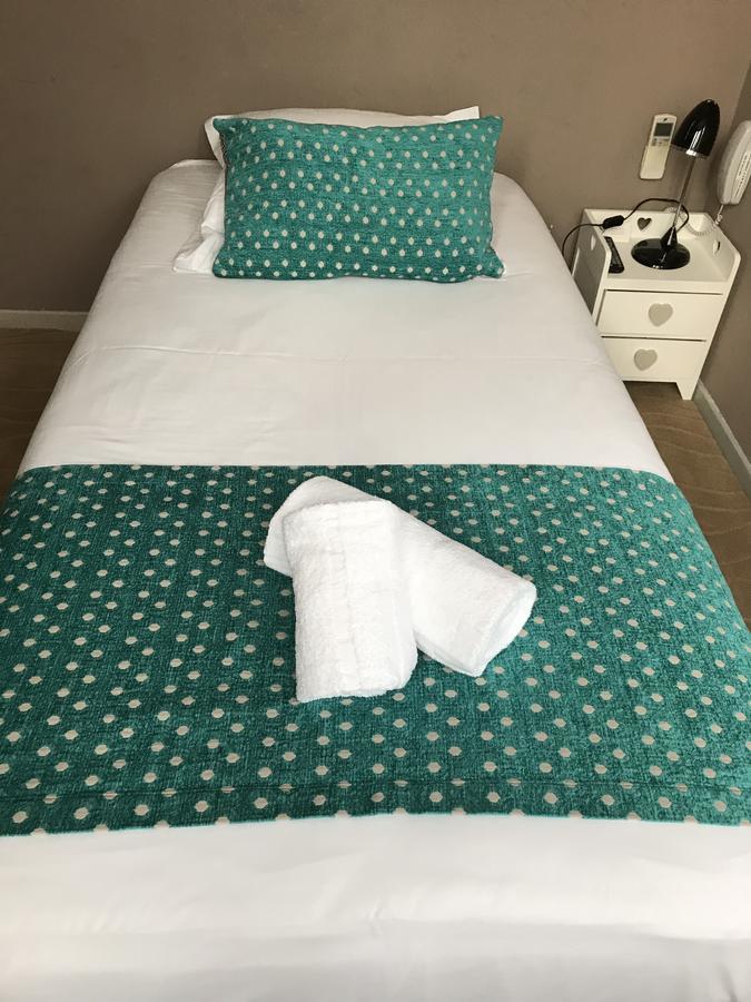 Hotel Oxford 戛纳 外观 照片