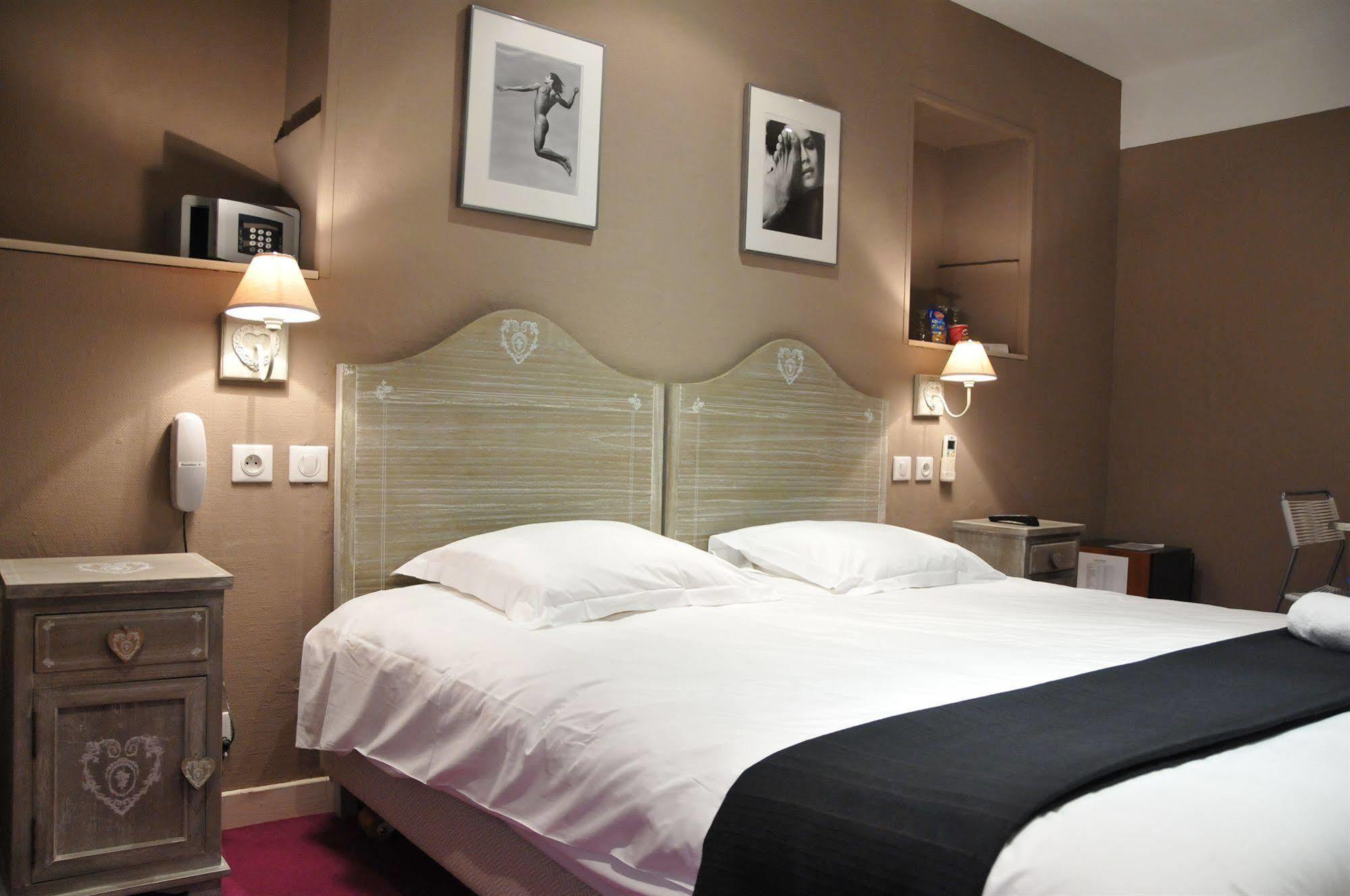 Hotel Oxford 戛纳 外观 照片