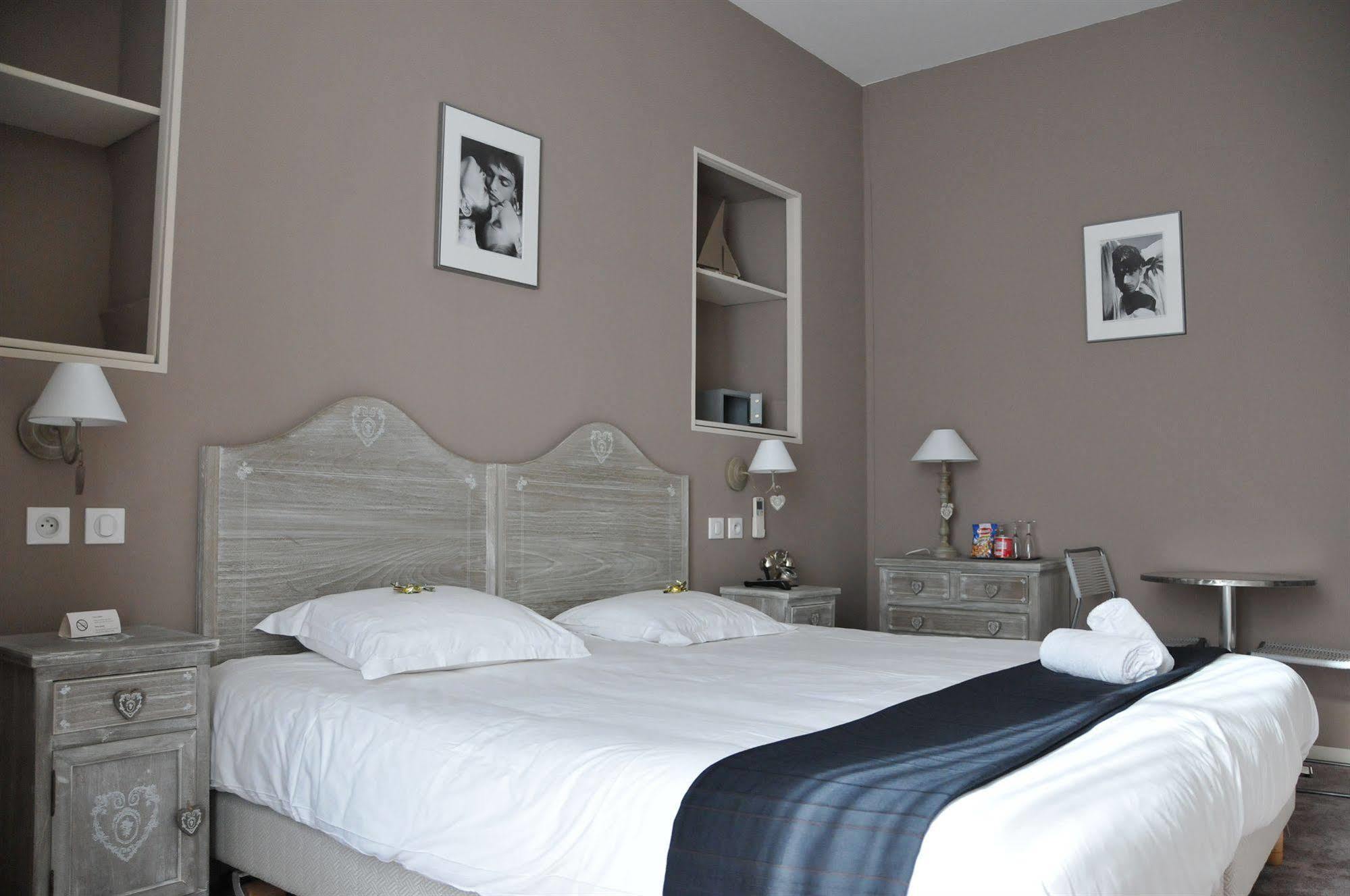 Hotel Oxford 戛纳 外观 照片